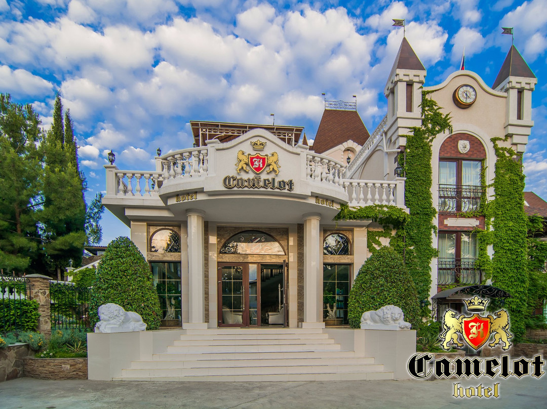 Malorichens'ke酒店住宿-Camelot Hotel