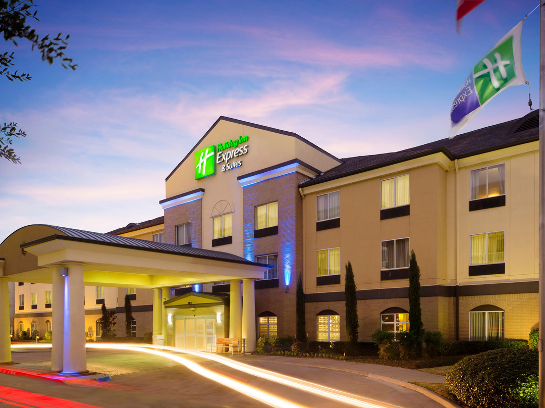 Holiday Inn Express & Suites Dfw Airport - Grapevine By IHG