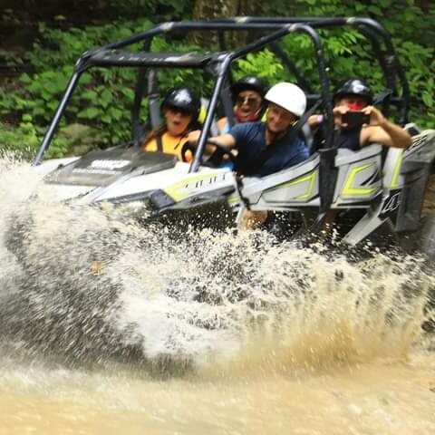 Miranda's Transportation and Tours MT &T-瓦拉塔港必去景点