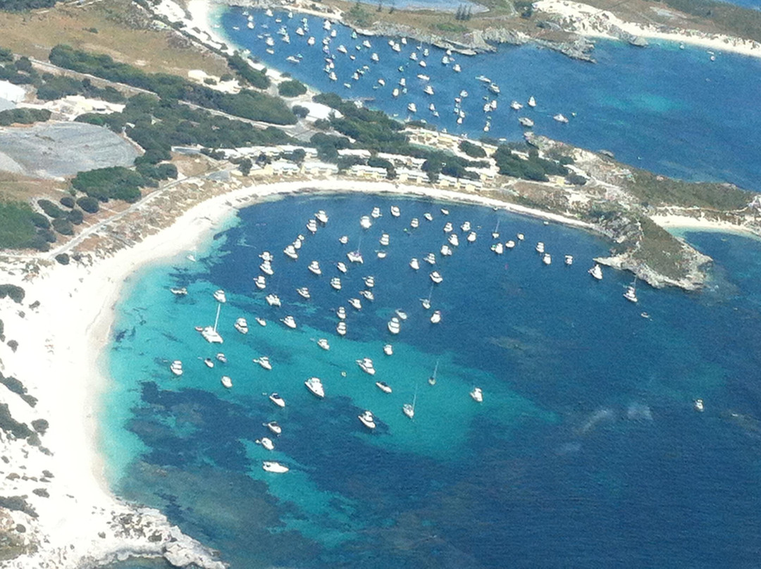 Air Charters West-班伯利必去景点