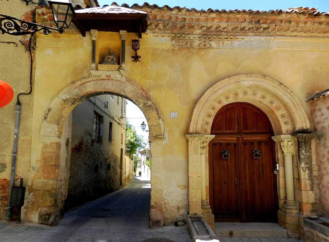 El Arco de La Claustra-塞哥维亚必去景点