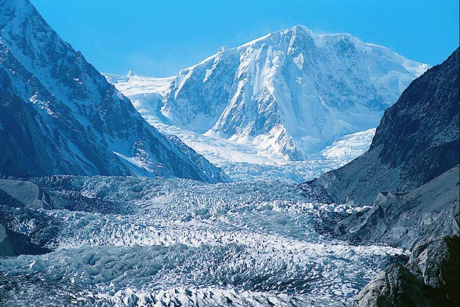 Passu Glacier景点图片