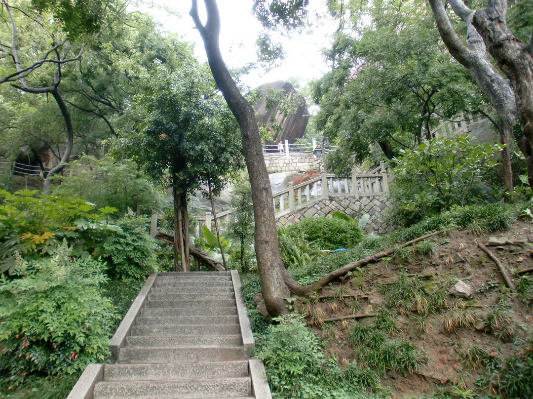 乌石山风景区景点图片