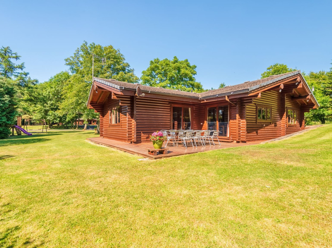 Pinecroft Lodges