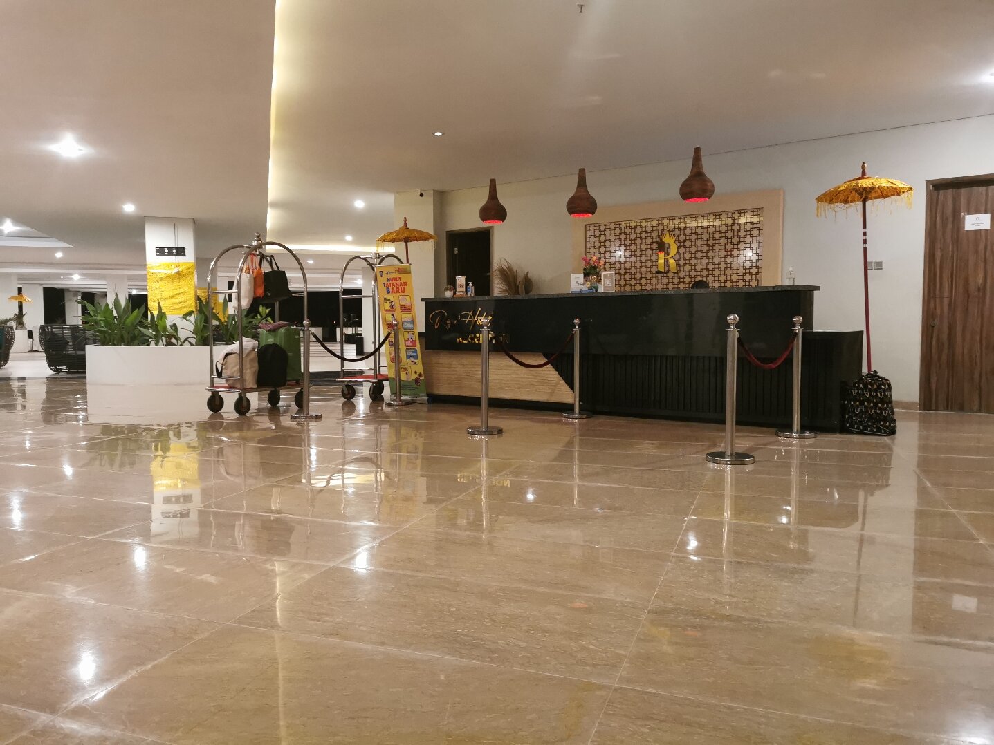 Raja Hotel Kuta Mandalika-官方