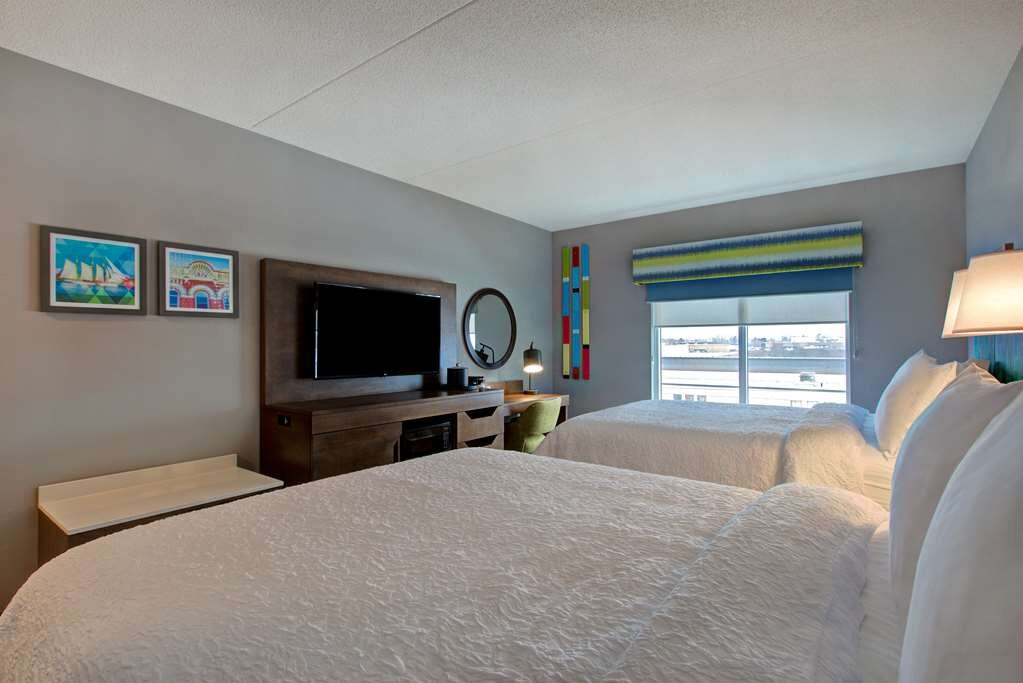 Hampton Inn By Hilton Brockville主图