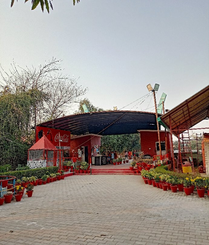 The Lake Paradise-Rudrapur必去景点