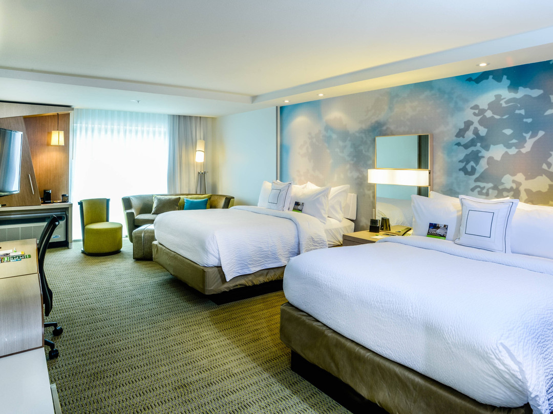 Courtyard Lake Charles主图