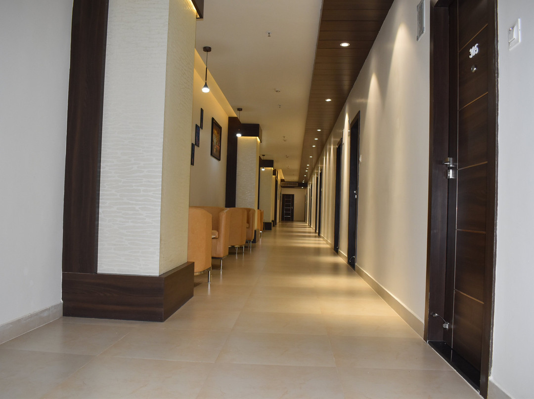 The Grand Hotel主图