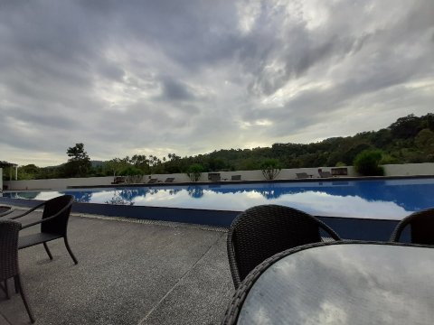 兰卡威珍南海滩法维酒店-官方