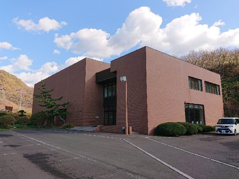 Kamoenaimura Library-神惠内村必去景点