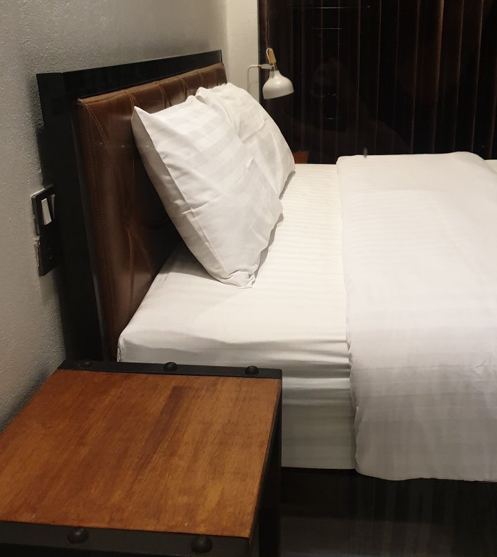 南府里士满酒店主图