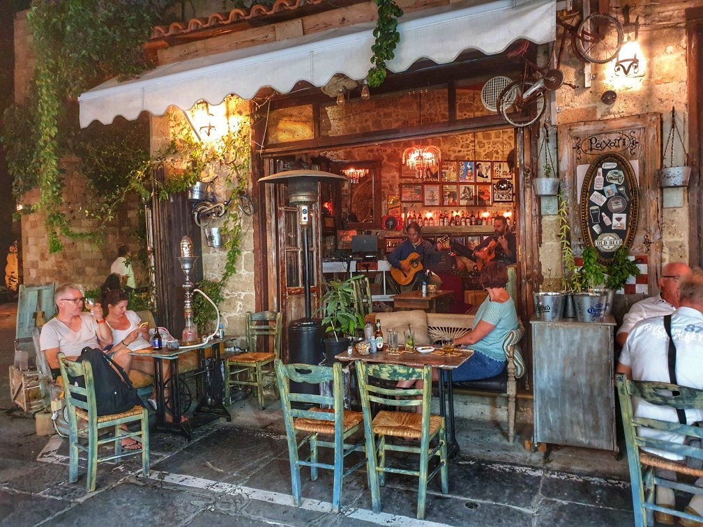 Raxati Cafe-罗德城必去景点