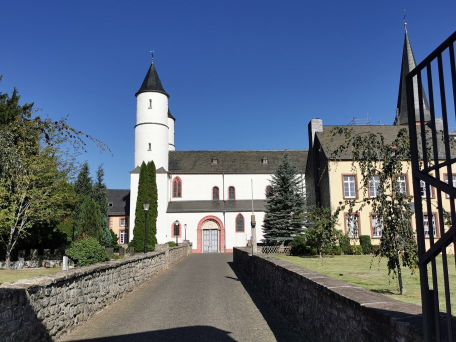 Basilika Steinfeld景点图片