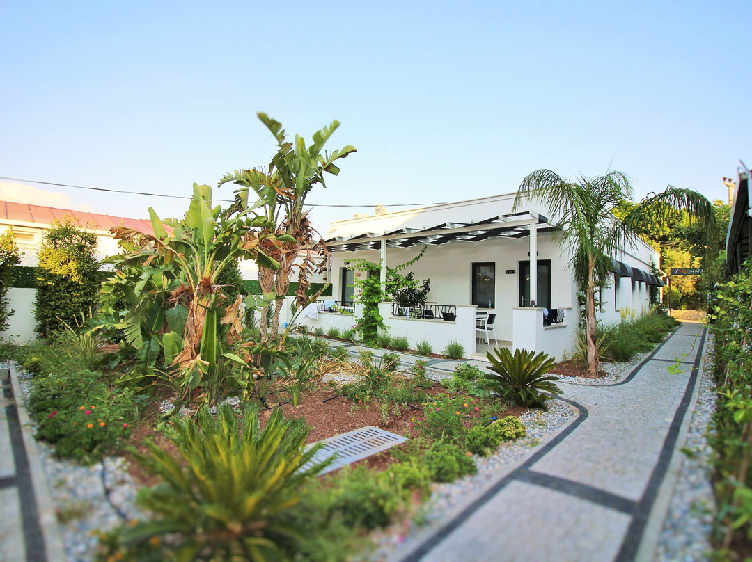 Yali Apart Residence主图