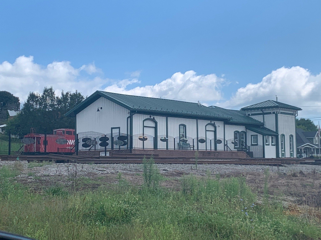 The Rural Retreat Depot