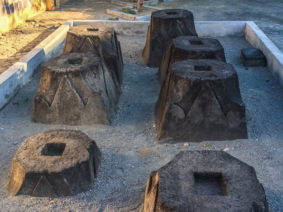 Situs Watu Umpak Grobogan-Jombang必去景点