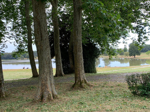 Boussac Bourg旅游攻略图片