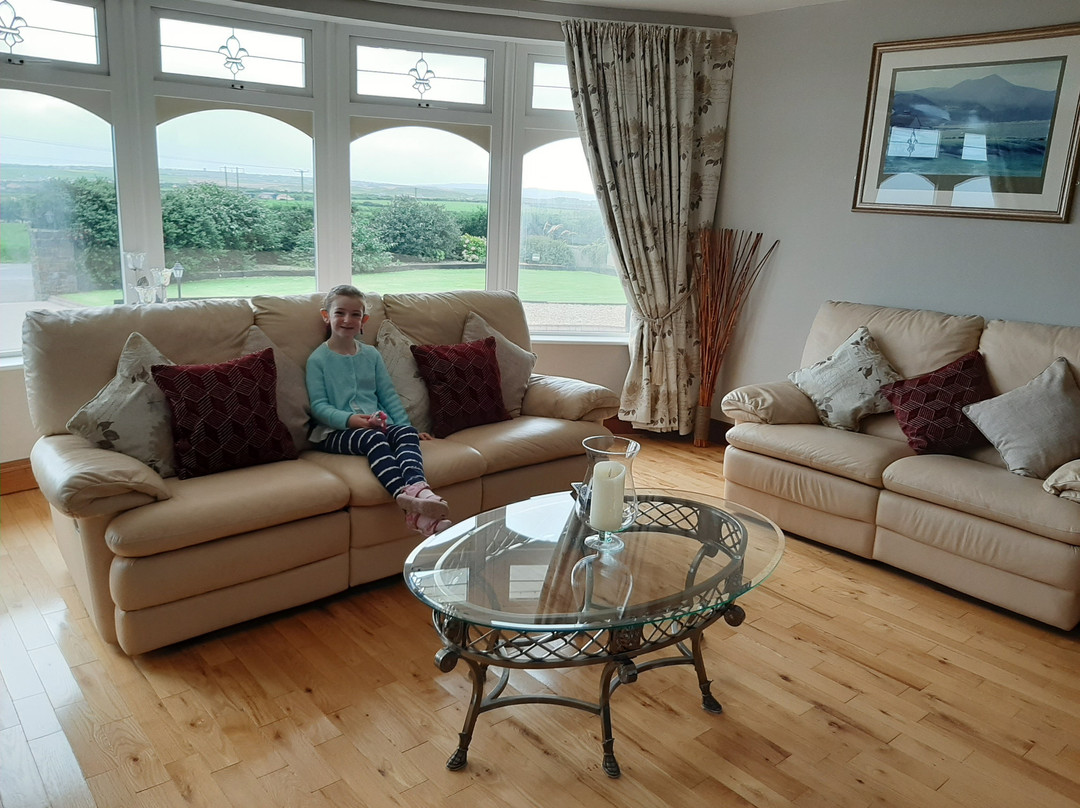 The Tides Ballybunion主图