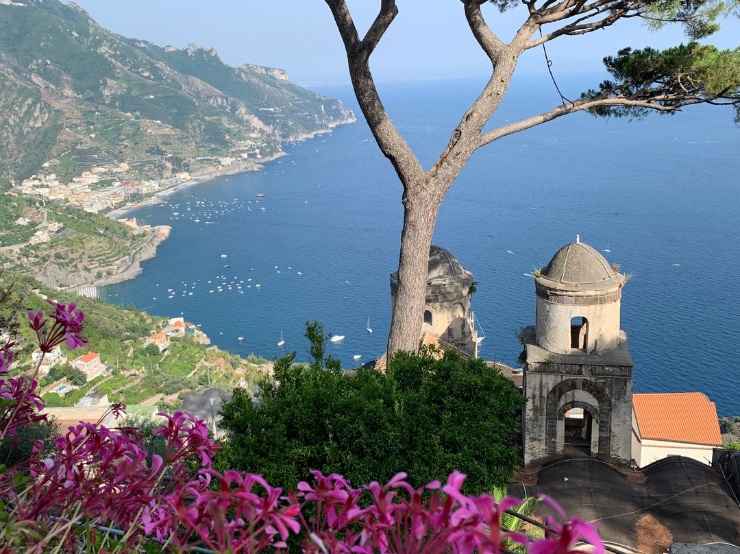 Prestige Limo-索伦托必去景点