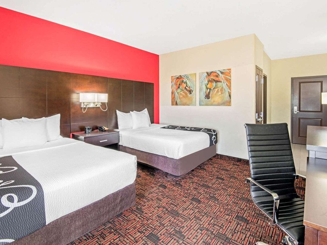 La Quinta Inn & Suites by Wyndham Elk City主图