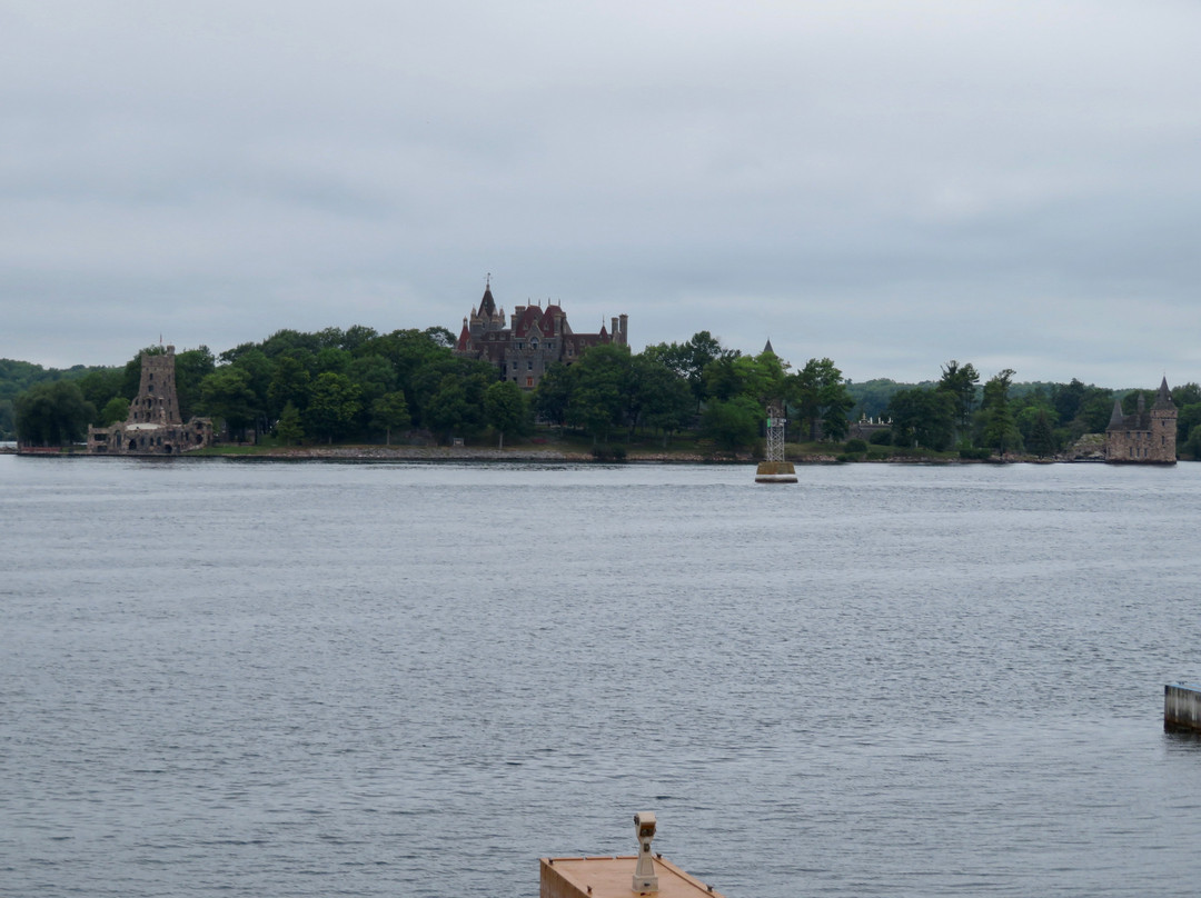 Riveredge Resort主图