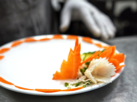 鲁奇王子酒店主图