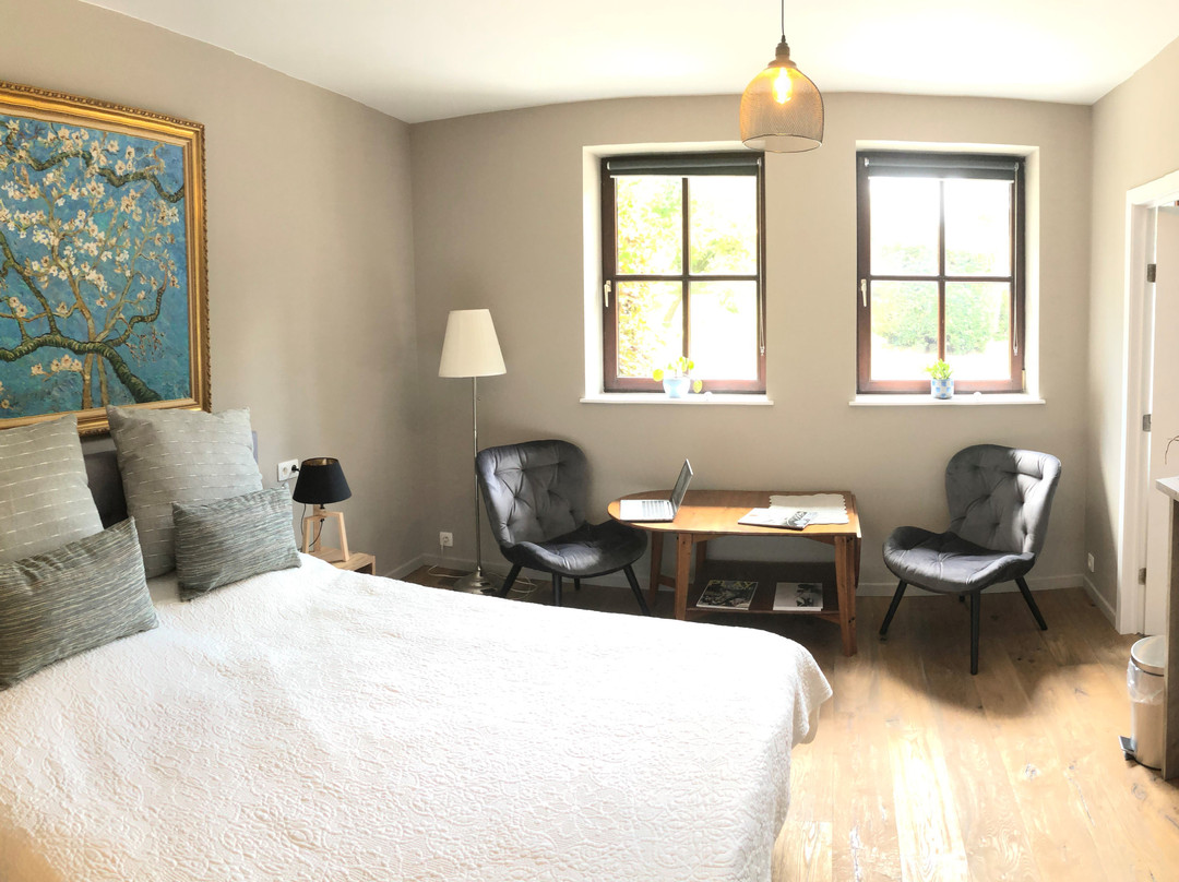 Villa Sparadis主图