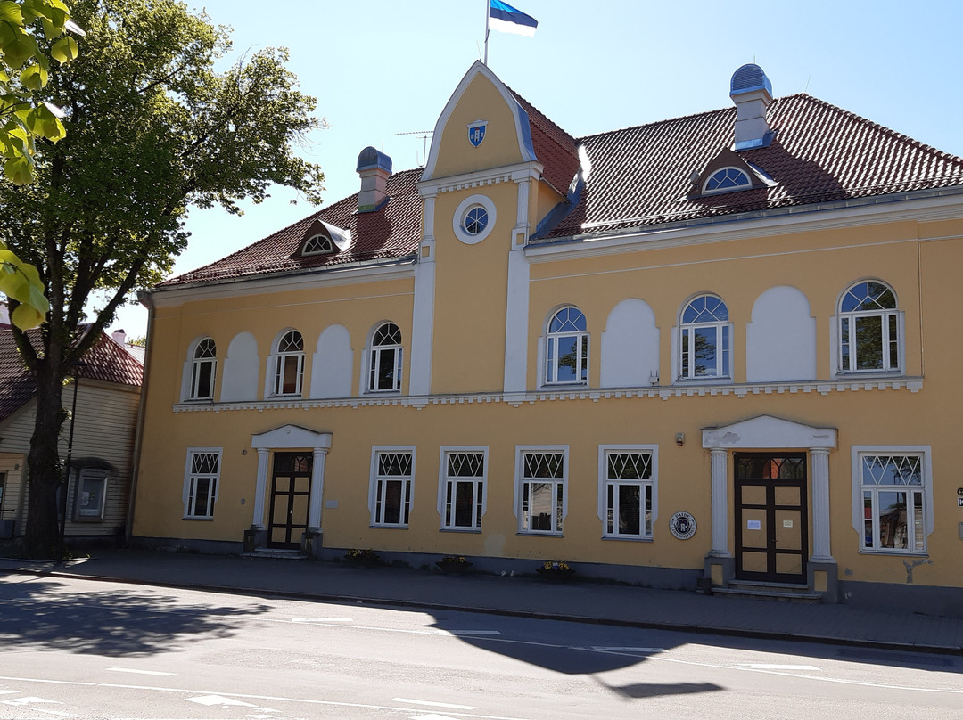 Paide Town Hall景点图片