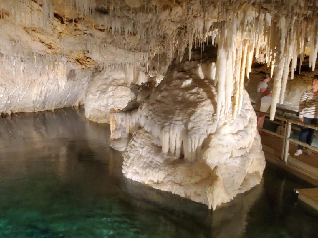 Crystal & Fantasy Caves-Hamilton Parish必去景点