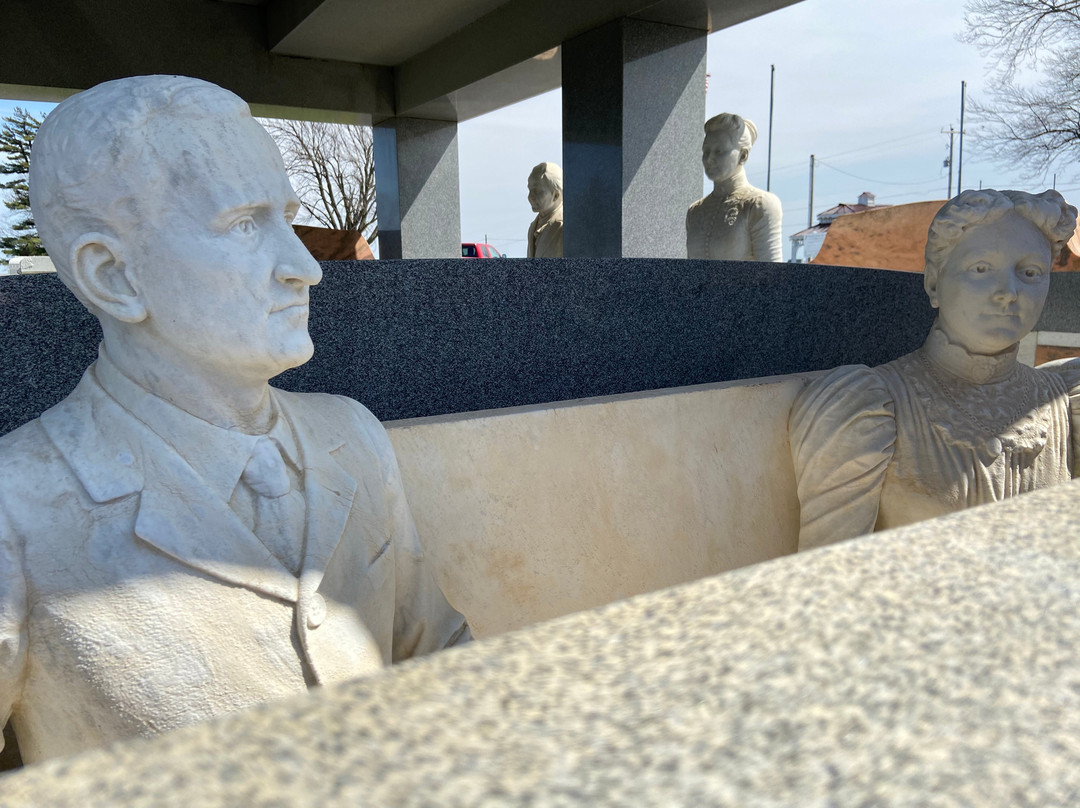 Davis Memorial-Hiawatha必去景点