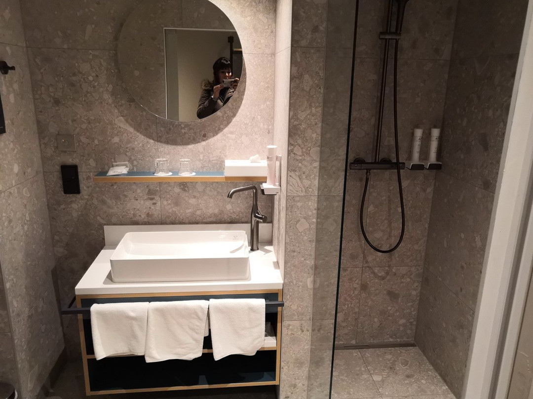 Mountains Hotel主图