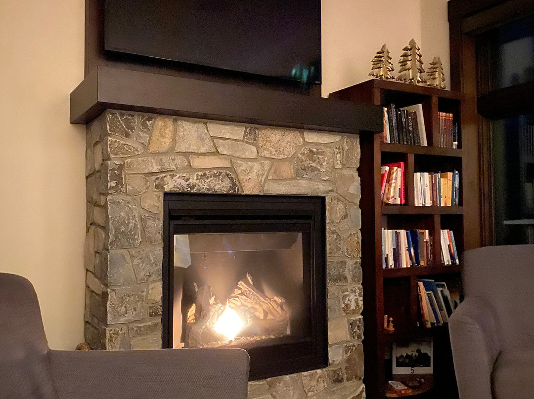 Brooks Creek Ranch主图