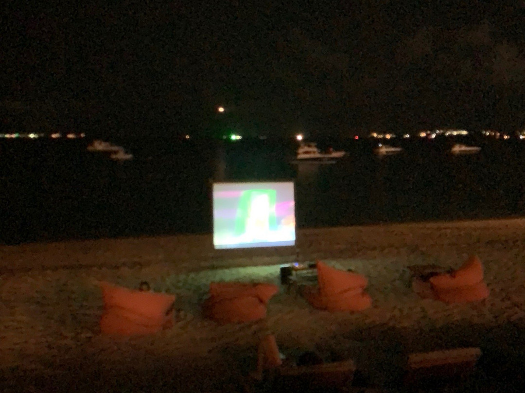 汉萨度假村主图