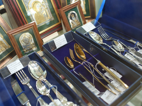 Zolotaya Alleya-科斯特罗马必去景点