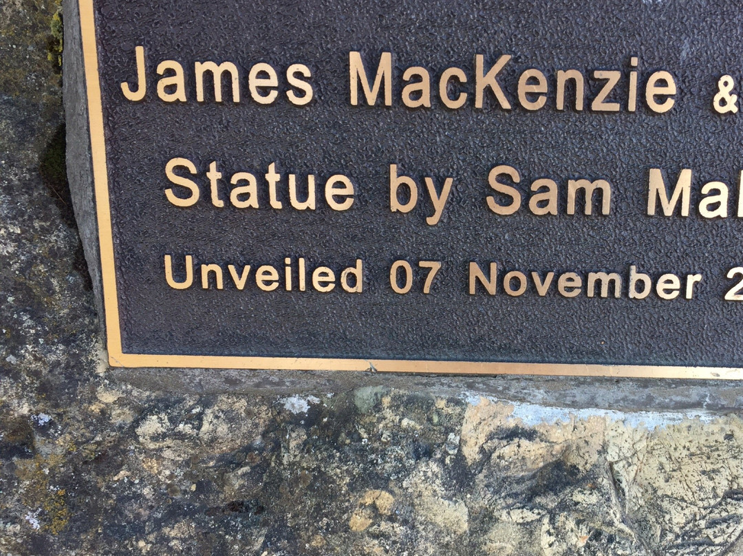 Memorial to James Mackenzie景点图片