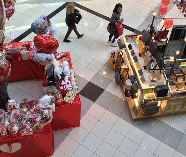 Ayalon Mall-拉马干必去景点