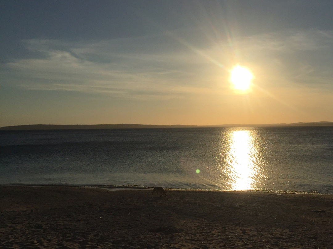Tablolong Beach景点图片