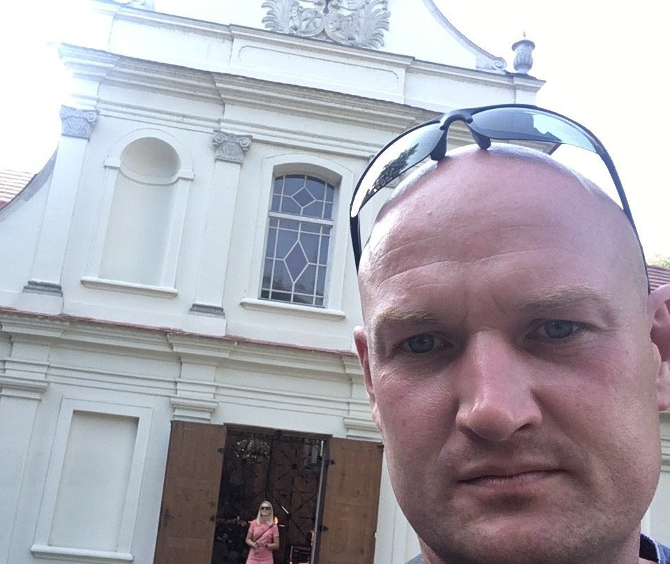 Church on Isle景点图片