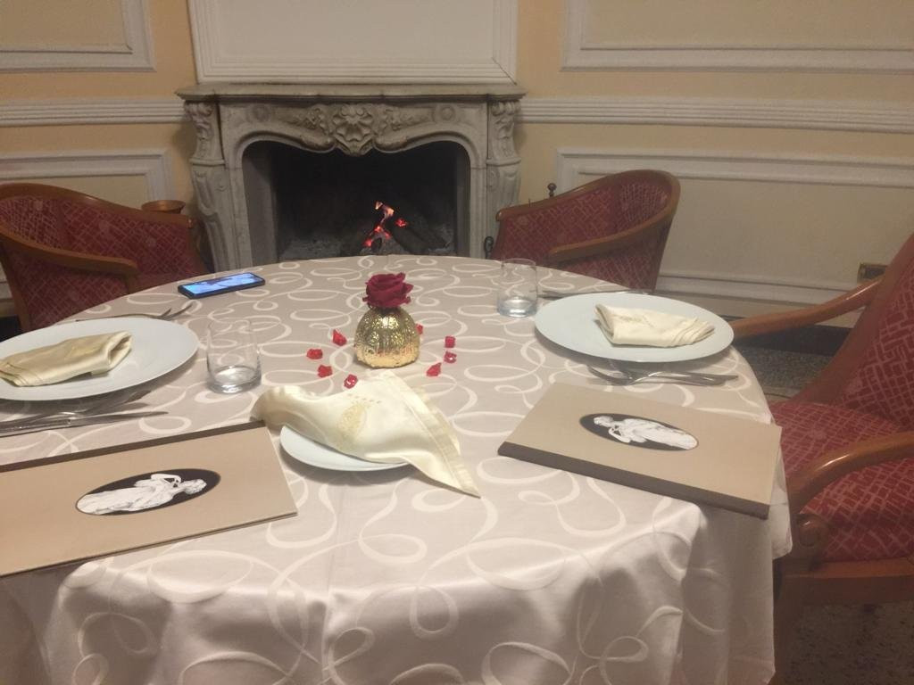 阿佛罗帝蝶别墅酒店主图