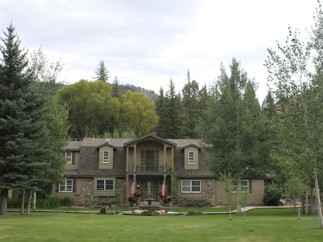 Creede酒店住宿-Arbor House Inn Bed & Breakfast on the River