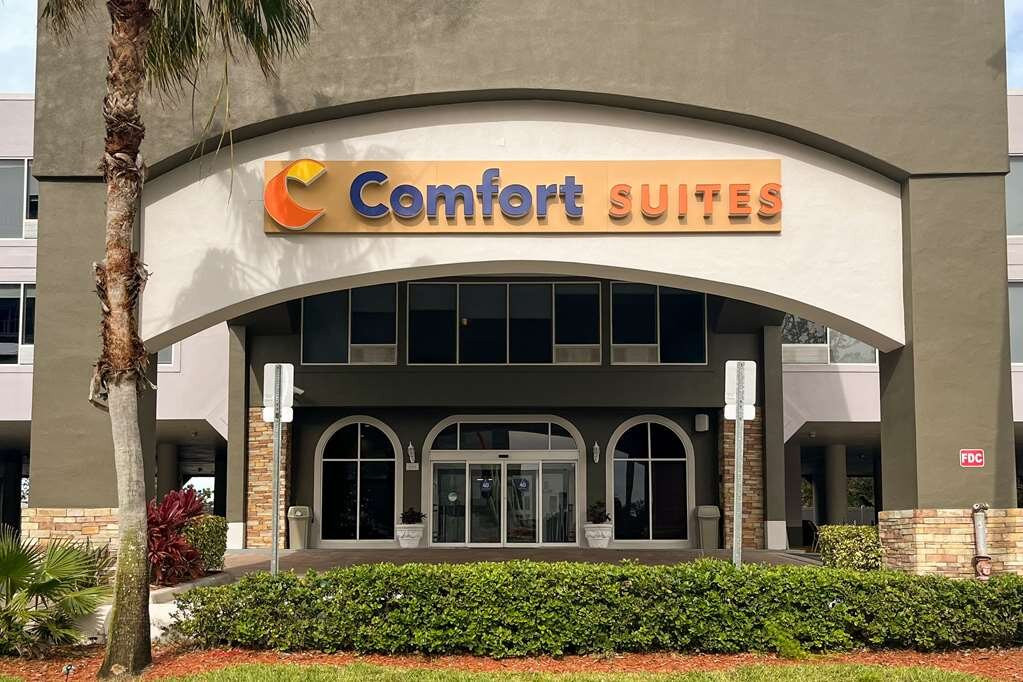 Comfort Suites Clearwater - Dunedin主图