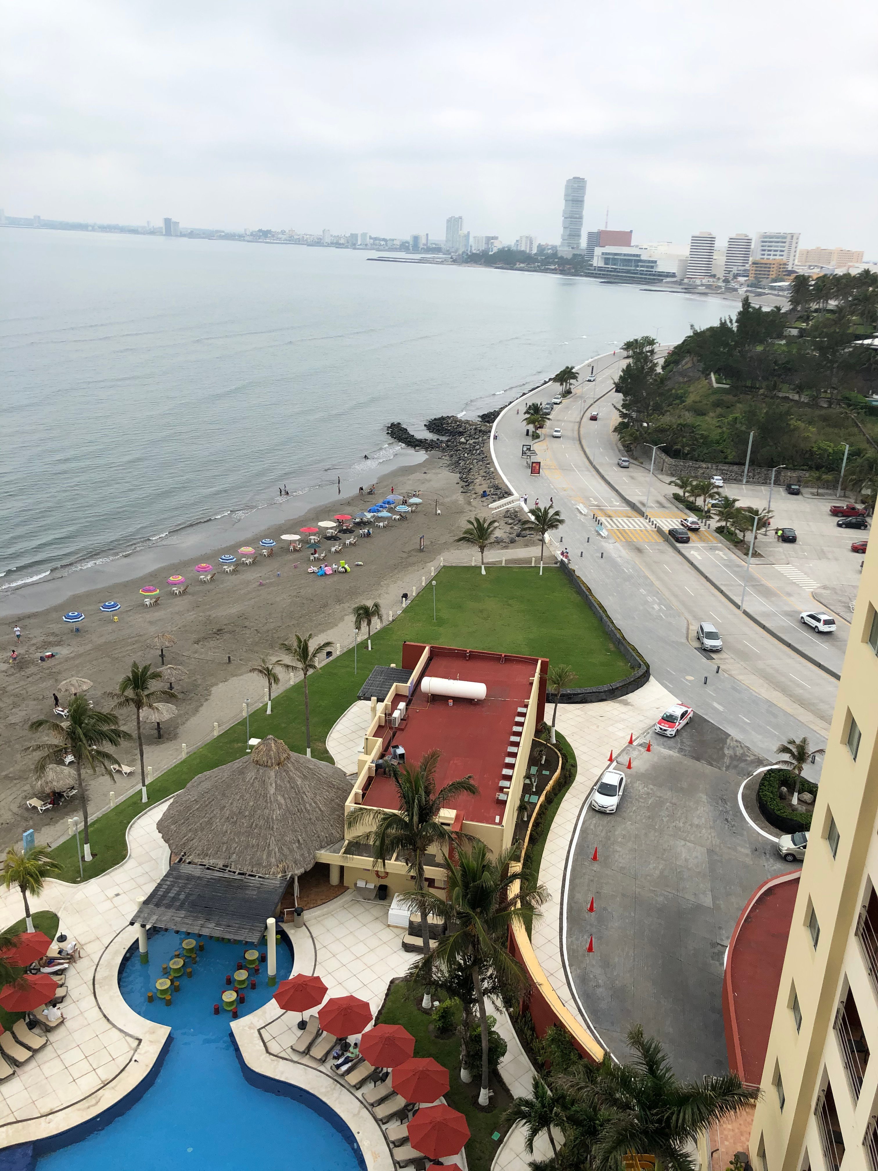 Camino Real Veracruz-泳池