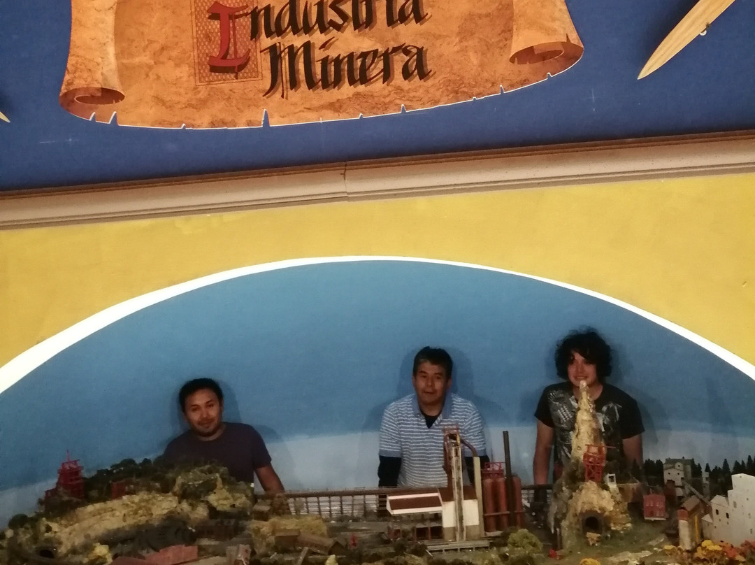 Museo De Miniaturas Castillo De Dragones景点图片