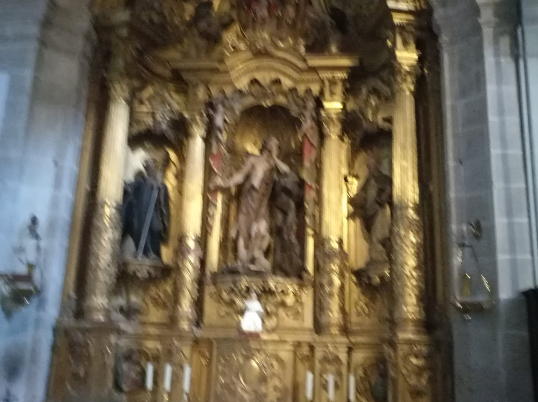 Monasterio de San Julian de Samos景点图片