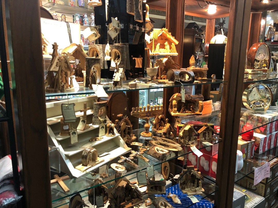 Lindenhaus Imports-海伦必去景点