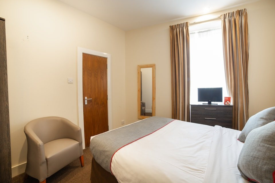 OYO The Ivory Hotel主图
