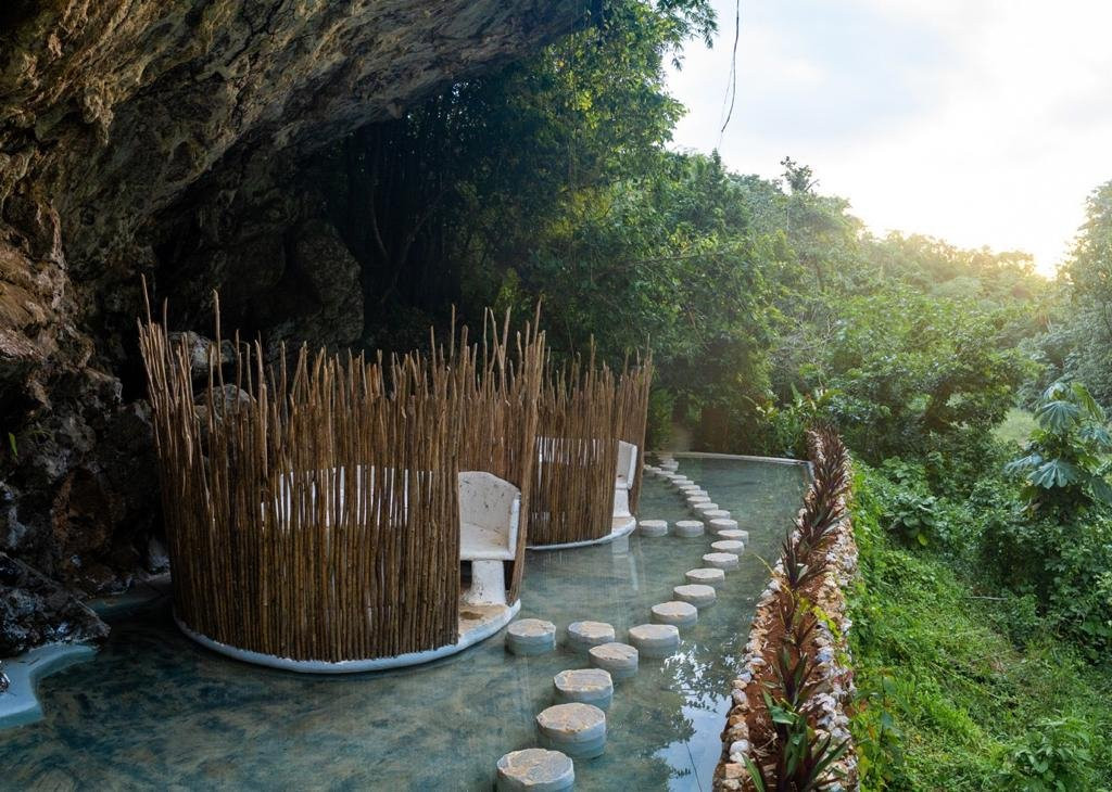 Dominican Tree House Village