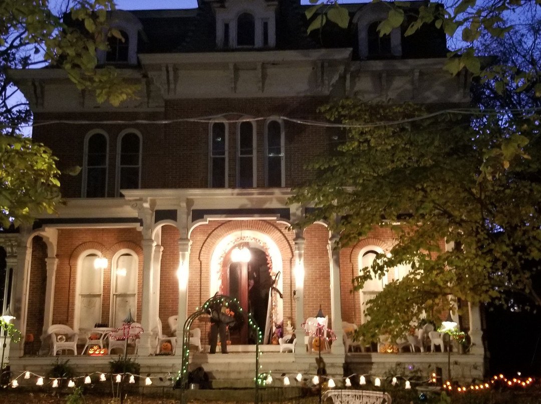 McPike Mansion - Private Tours-奥尔顿塔必去景点