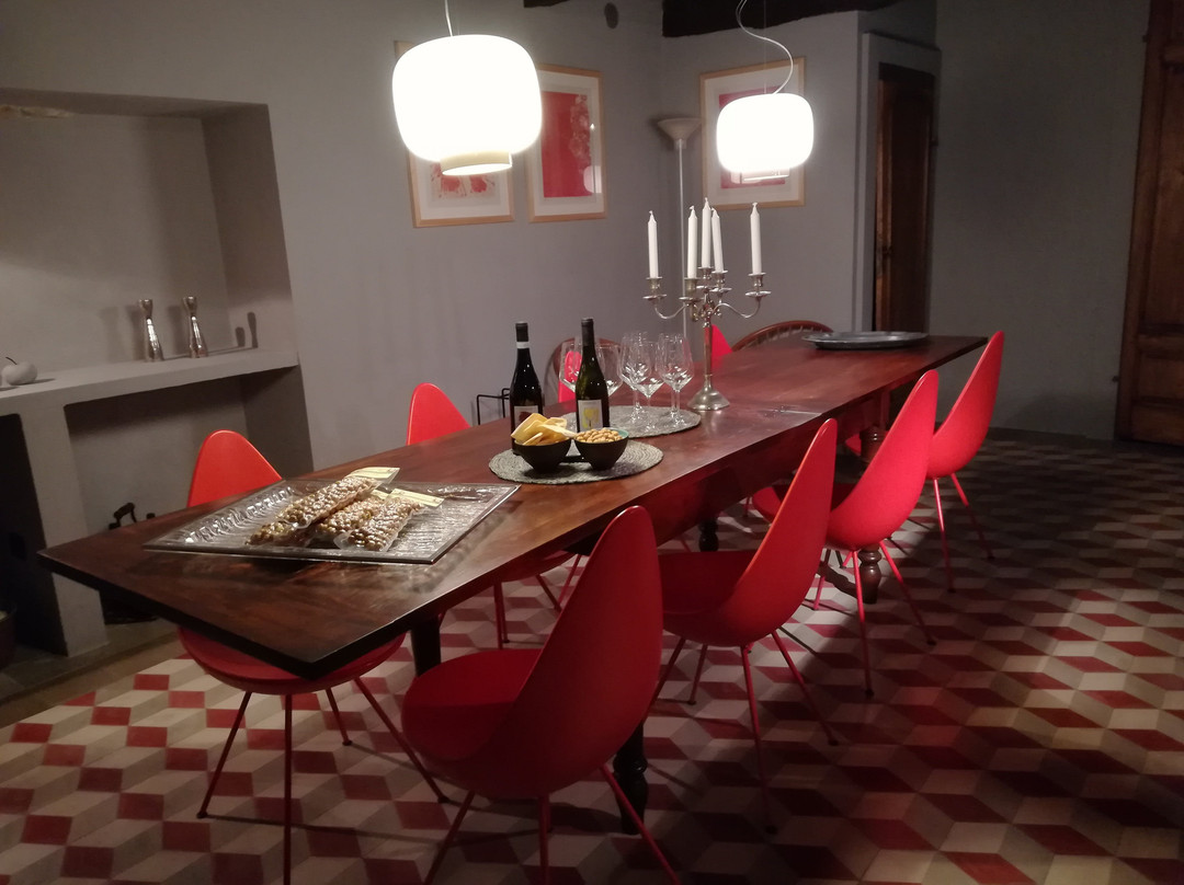 Hotel Al Palazzo Rosso, Neive主图